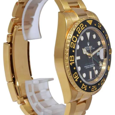 Rolex GMT-Master II 116718 40mm Yellow gold Black 3