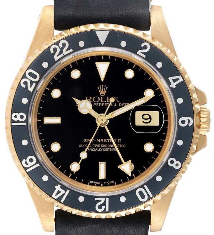 Rolex GMT-Master II 16718 40mm Yellow gold Black 2