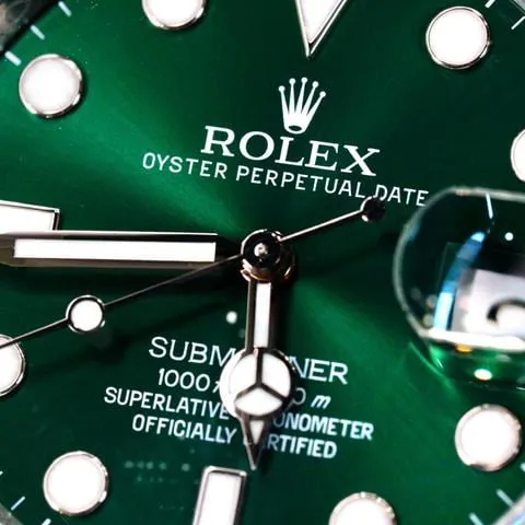 Rolex Submariner 116610LV 40mm Stainless steel Green 1