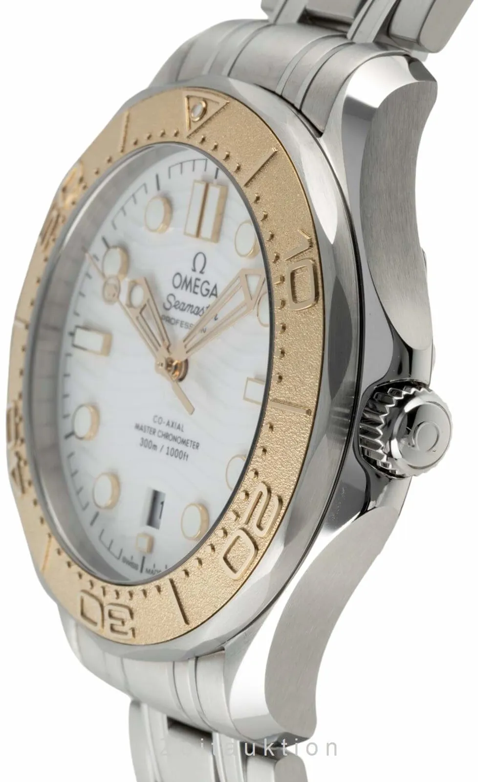Omega Seamaster Diver 300M 522.21.42.20.04.001 42mm Yellow gold and stainless steel White 2