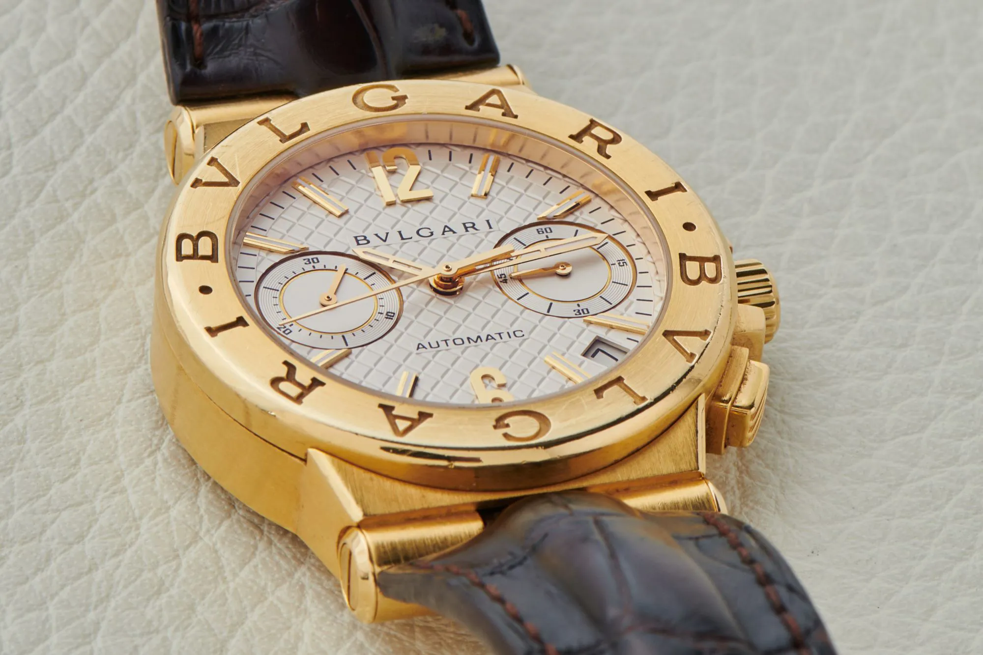 Bulgari Diagono DG35 CH G 35mm Yellow gold White 10