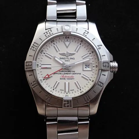 Breitling Avenger A32390 44mm Stainless steel White