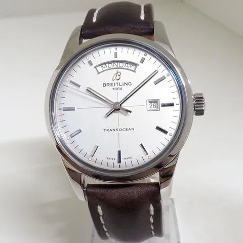 Breitling Transocean Day & Date 43mm Stainless steel White 4