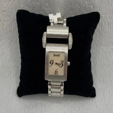 Piaget Protocole 5322 30mm White gold Mother-of-pearl