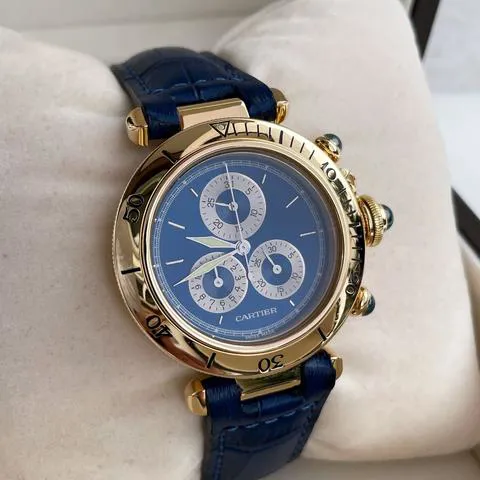 Cartier Pasha 1353 36mm Yellow gold Blue 4