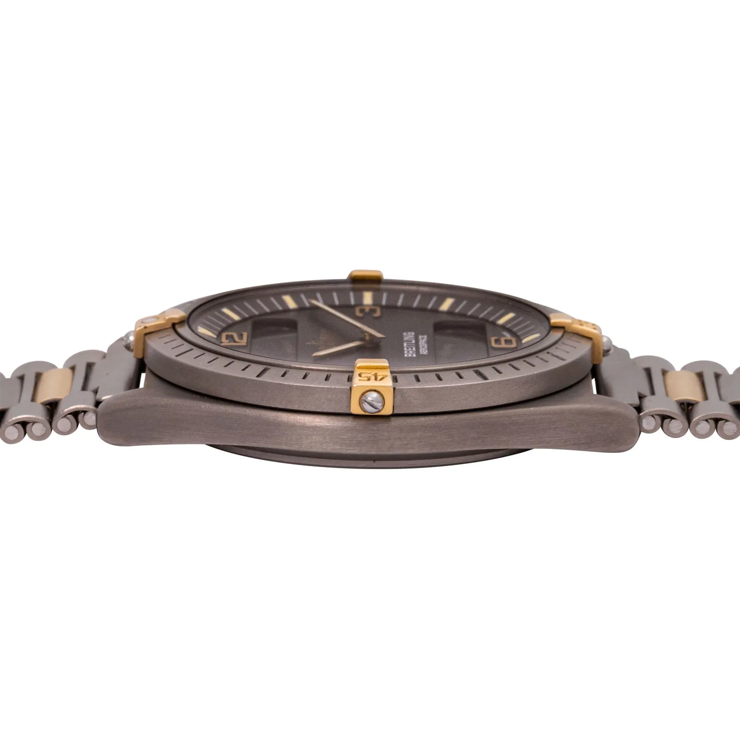 Breitling Aerospace F56061 40mm Titanium and gold-plated 2