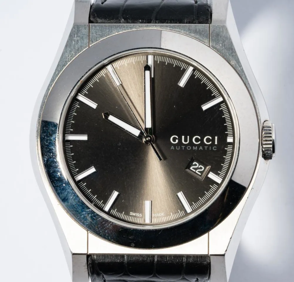 Gucci 44mm 1