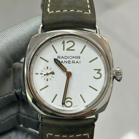 Panerai Radiomir 8 Days PAM01384 45mm Stainless steel White 1