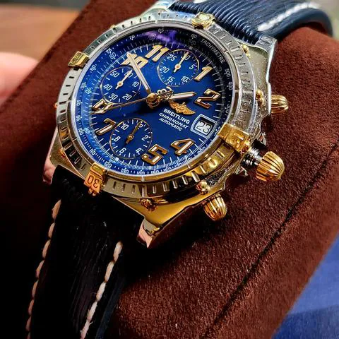 Breitling Chronomat B13050.1 39mm Yellow gold and stainless steel Blue 9
