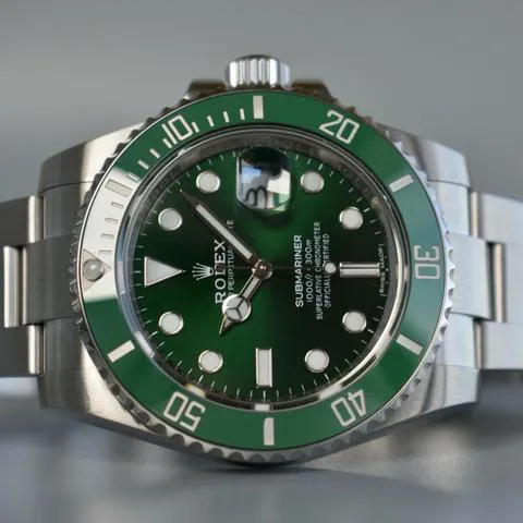 Rolex Submariner 116610LV 40mm Stainless steel Green 1