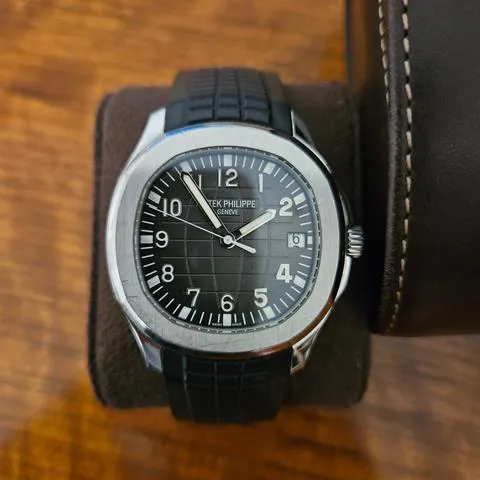 Patek Philippe Aquanaut 5167A-001 40mm Stainless steel Black