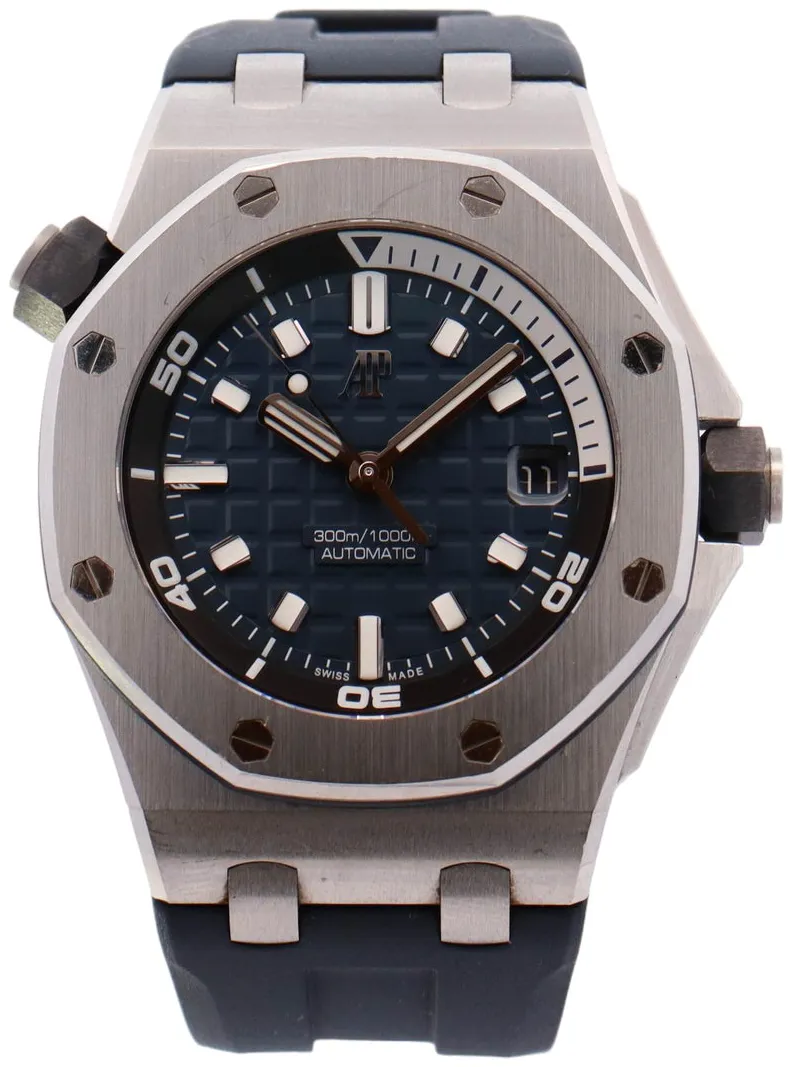 Audemars Piguet Royal Oak Offshore Diver 15720ST.OO.A027CA.01 42mm Stainless steel Blue