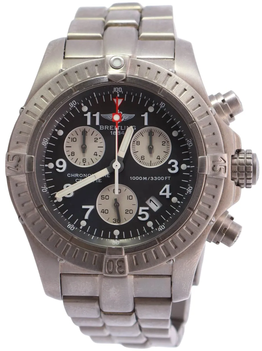 Breitling Avenger E73360 44mm Titanium Gray