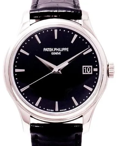 Patek Philippe Calatrava 5227G-010 39mm White gold Black