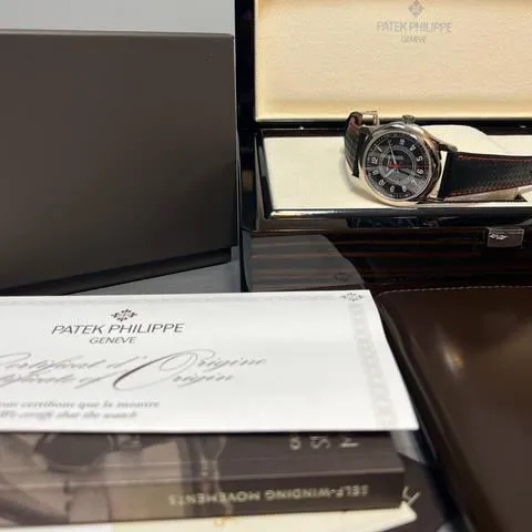 Patek Philippe Calatrava 6007G-010 40mm White gold Black 4