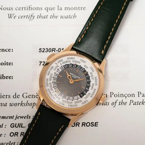 Patek Philippe World Time 5230R-014 38.5mm Rose gold White