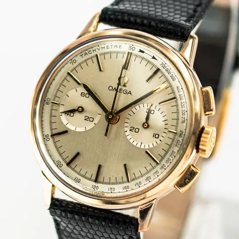 Omega Chronograph 101.009-65 35mm Yellow gold Silver 9