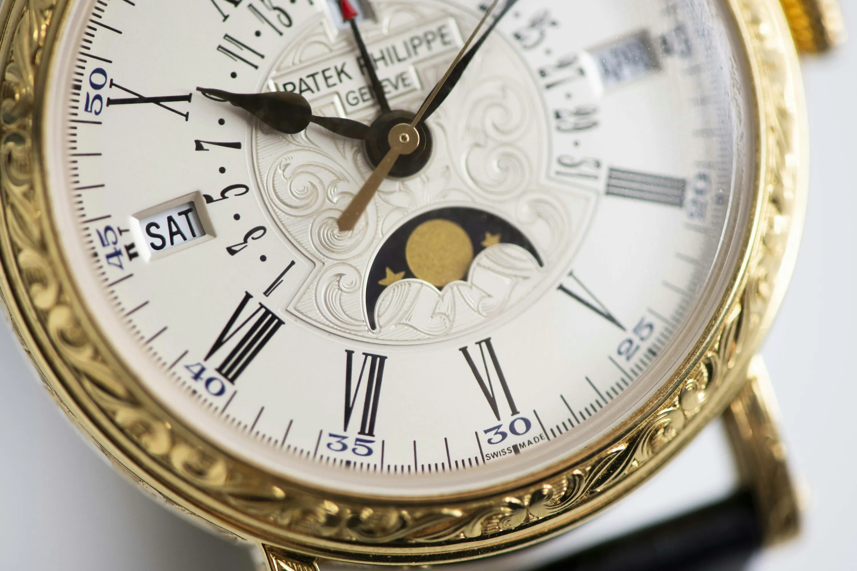 Patek Philippe Perpetual Calendar 5160J 38mm Yellow gold Silver 9