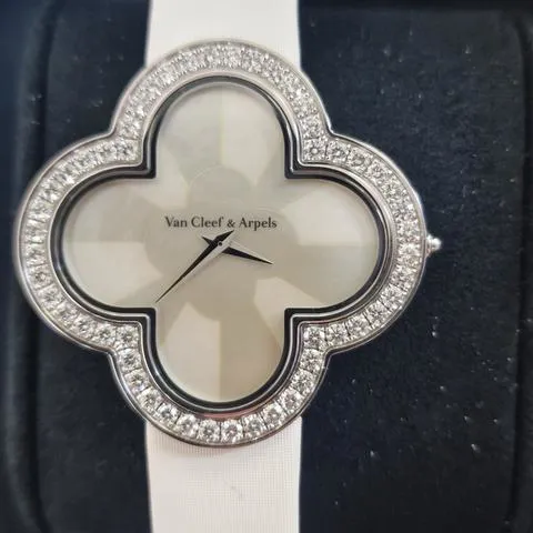 Van Cleef & Arpels Alhambra VCARO30000 40mm White gold 7