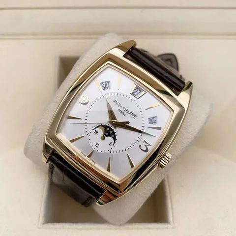 Patek Philippe Gondolo 5135J-001 51mm Yellow gold Silver