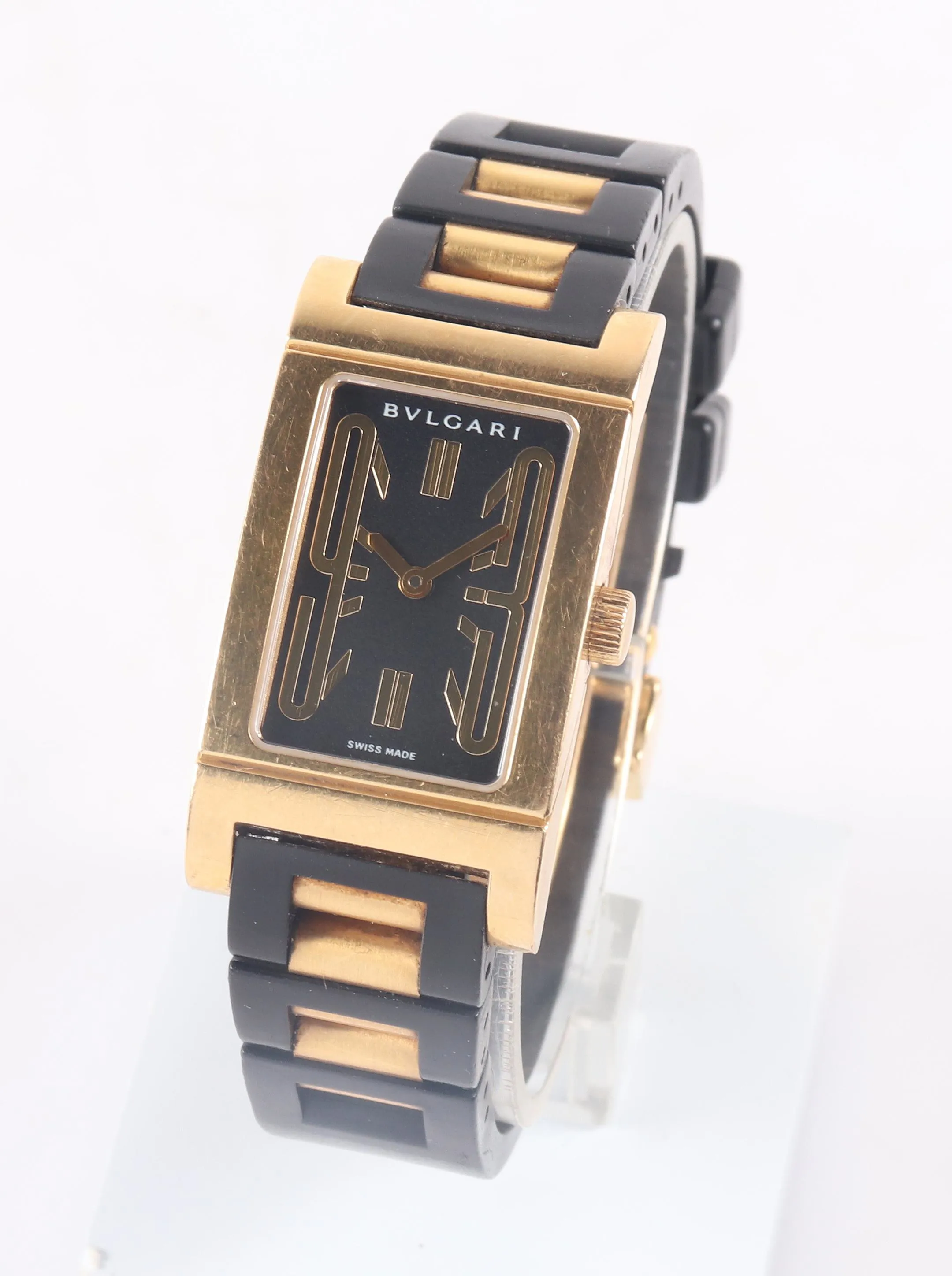 Bulgari Rettangolo RT 90 G 38.5mm Yellow gold Black 3