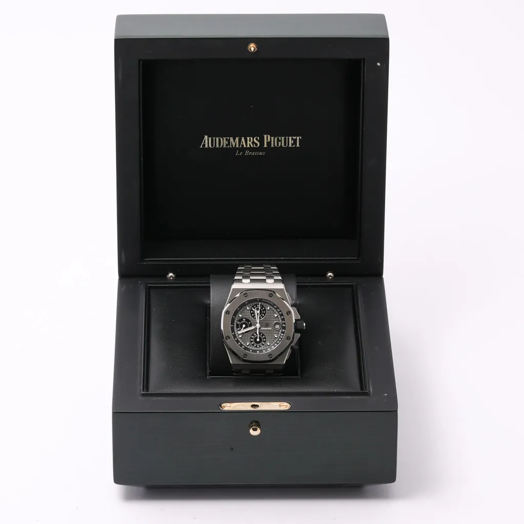 Audemars Piguet Royal Oak Offshore 26238TI.OO.2000TI.01 42mm Titanium Gray 7