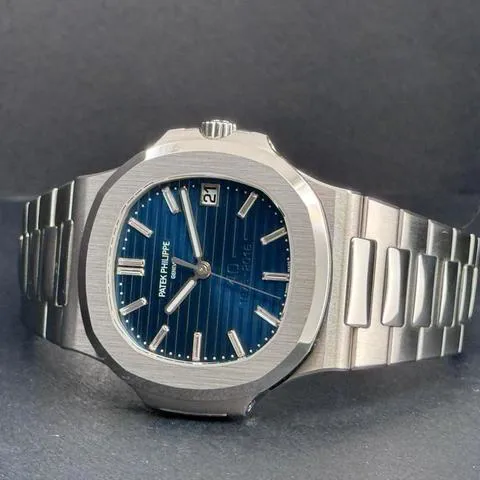 Patek Philippe Nautilus 5711/1P-001 40mm Platinum Blue 2