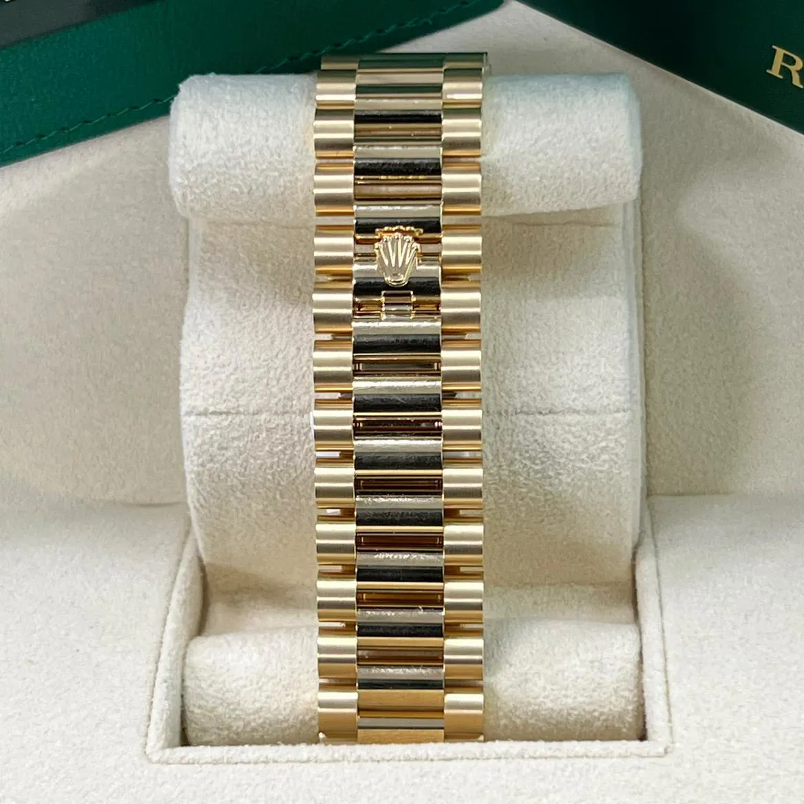 Rolex Day-Date 40 228238-0005 40mm 18k yellow gold Champagne 6