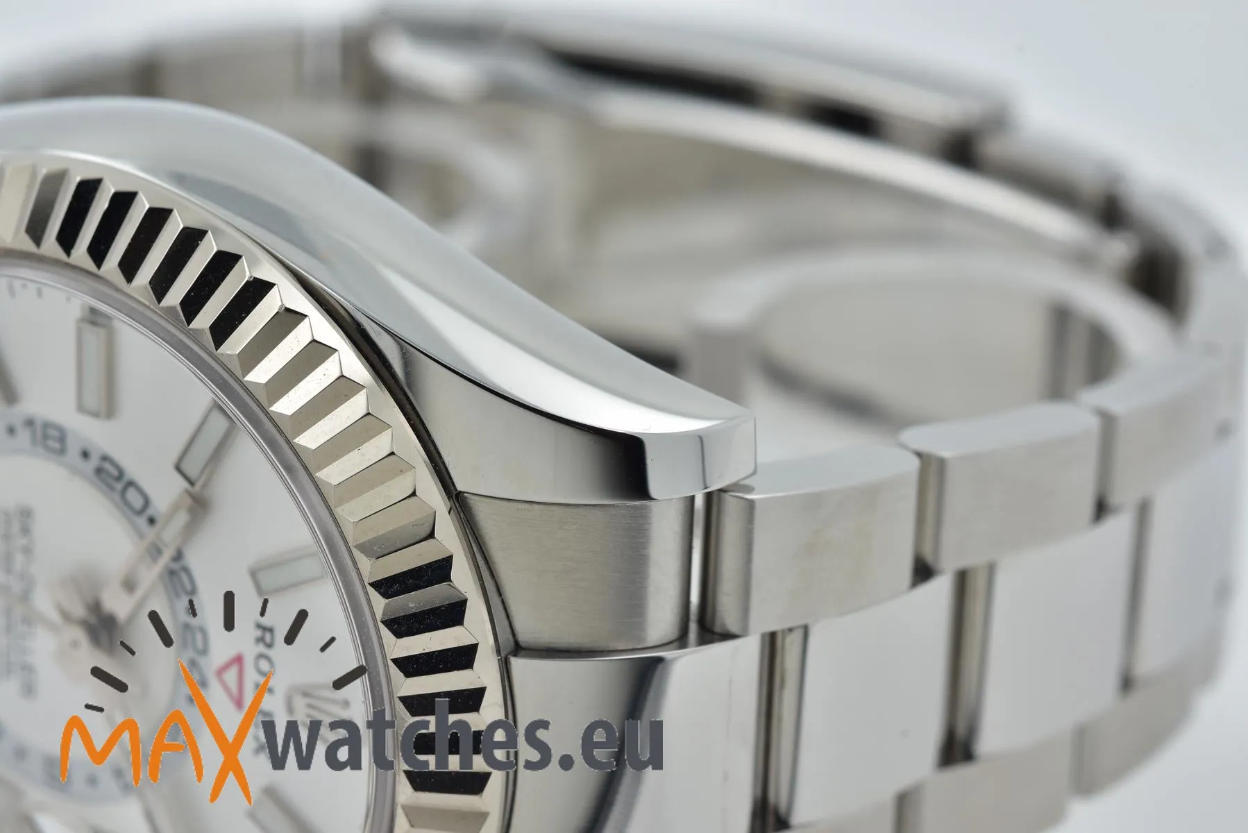 Rolex Sky-Dweller 326934 42mm Stainless steel White 4