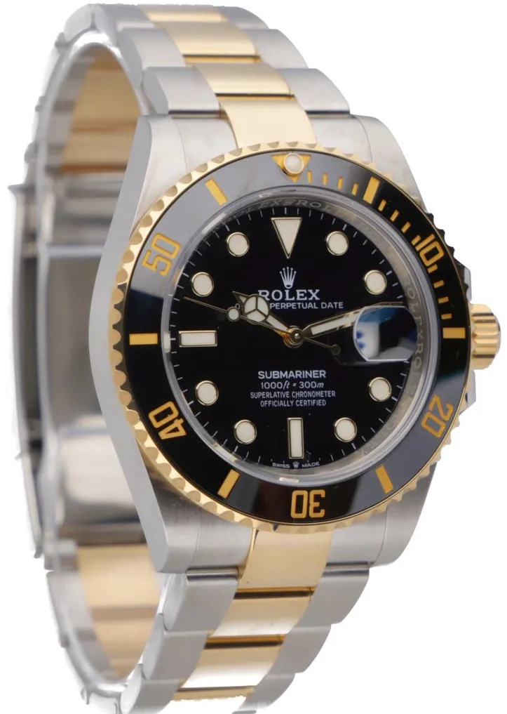 Rolex Submariner 126613LN 41mm Yellow gold and stainless steel Black 5