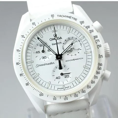 Swatch Moonswatch SO33W700 42mm Ceramic White