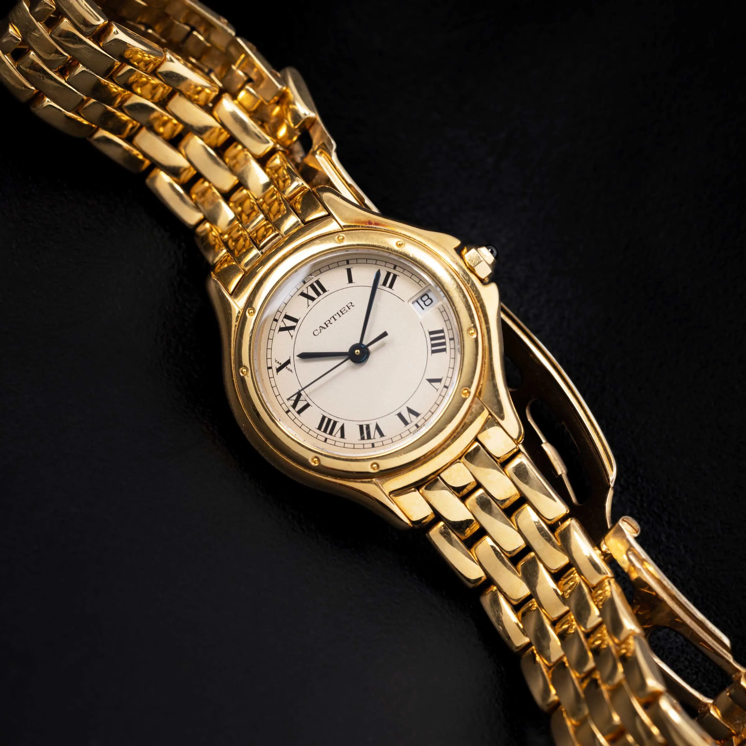 Cartier Cougar 887906 27mm Yellow gold Silver 1