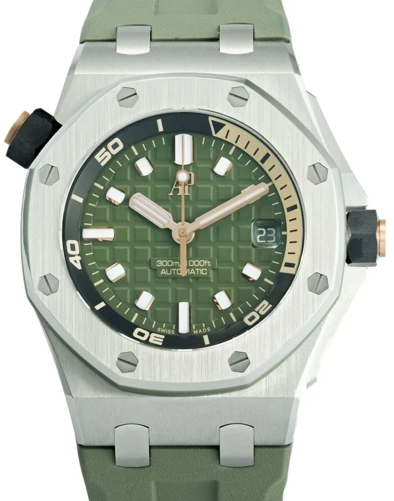 Audemars Piguet Royal Oak Offshore Diver 15720ST 42mm Stainless steel Green