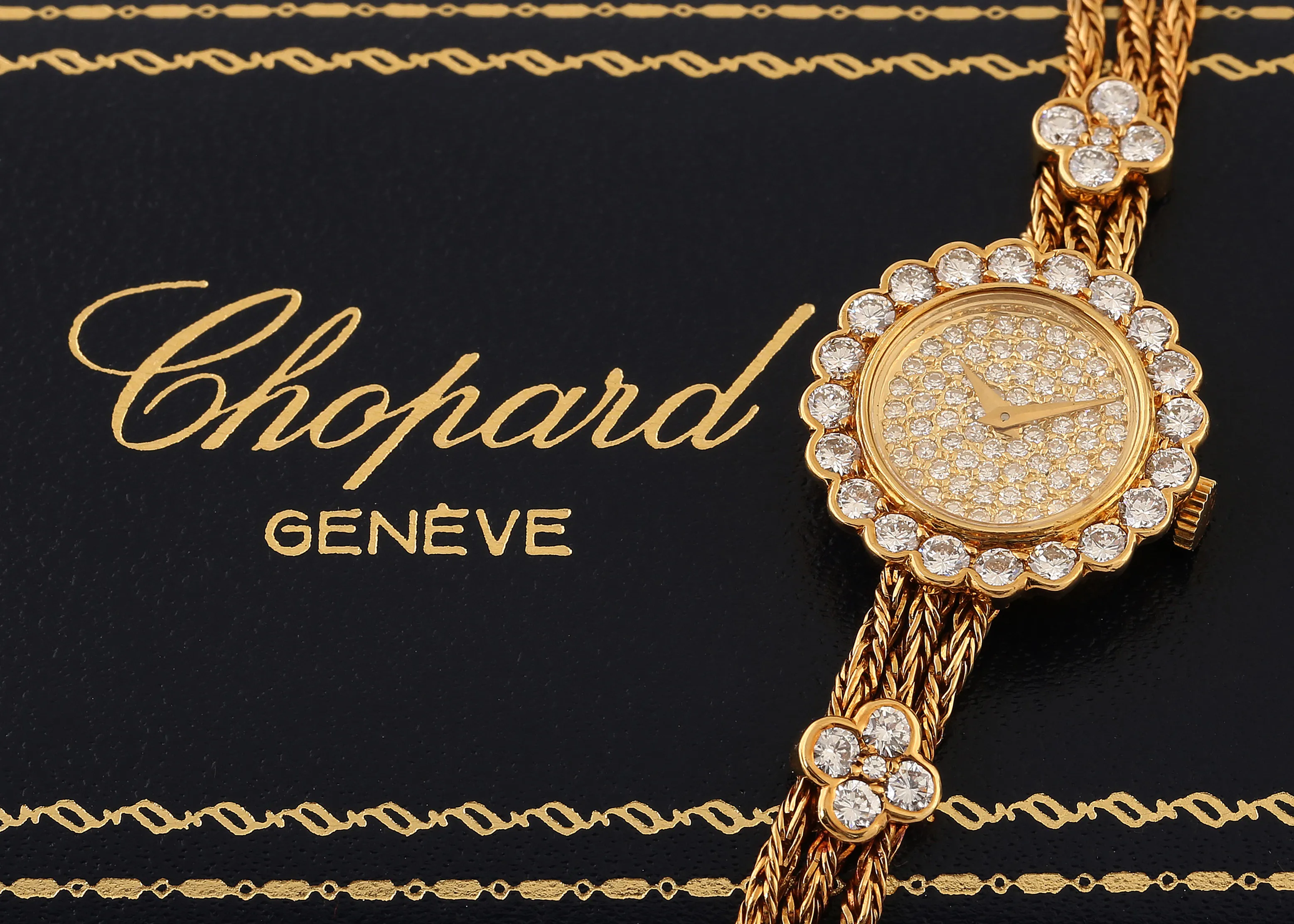 Chopard 813 1 22mm Yellow gold and diamond-set Gold and diamond pavé 5