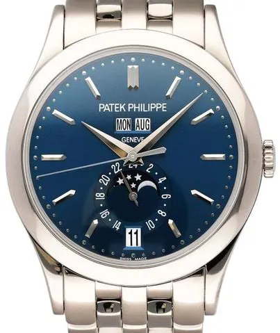 Patek Philippe Annual Calendar 5396/1G-001 38.5mm White gold Blue