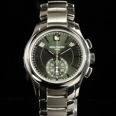 Patek Philippe Annual Calendar Chronograph 5905/1A-001 42mm Stainless steel Green 3