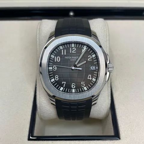 Patek Philippe Aquanaut 5167A-001 40mm Stainless steel Black