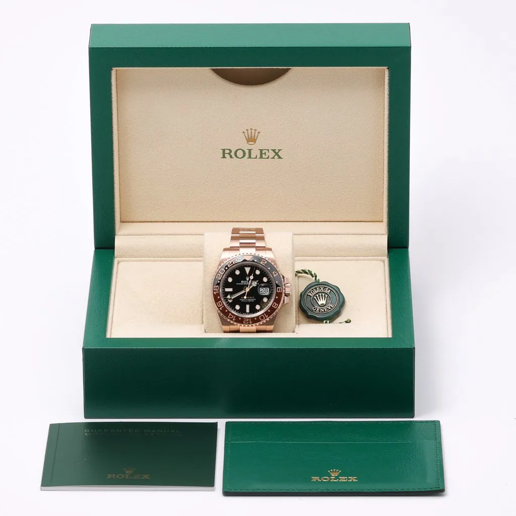 Rolex GMT-Master II 126715CHNR 40mm Rose gold Black 3