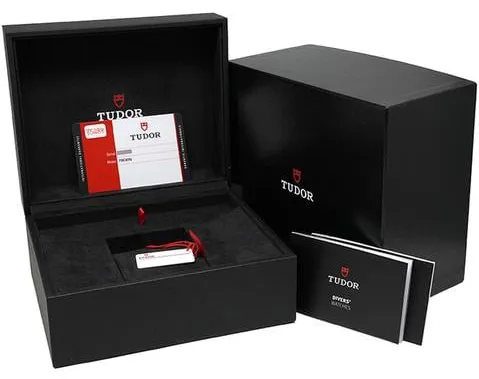 Tudor Black Bay 58 79030N-0001 39mm Stainless steel Black 3