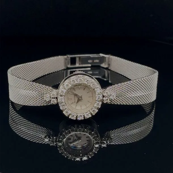 Jaeger-LeCoultre 16mm White gold and diamonds Satin 3
