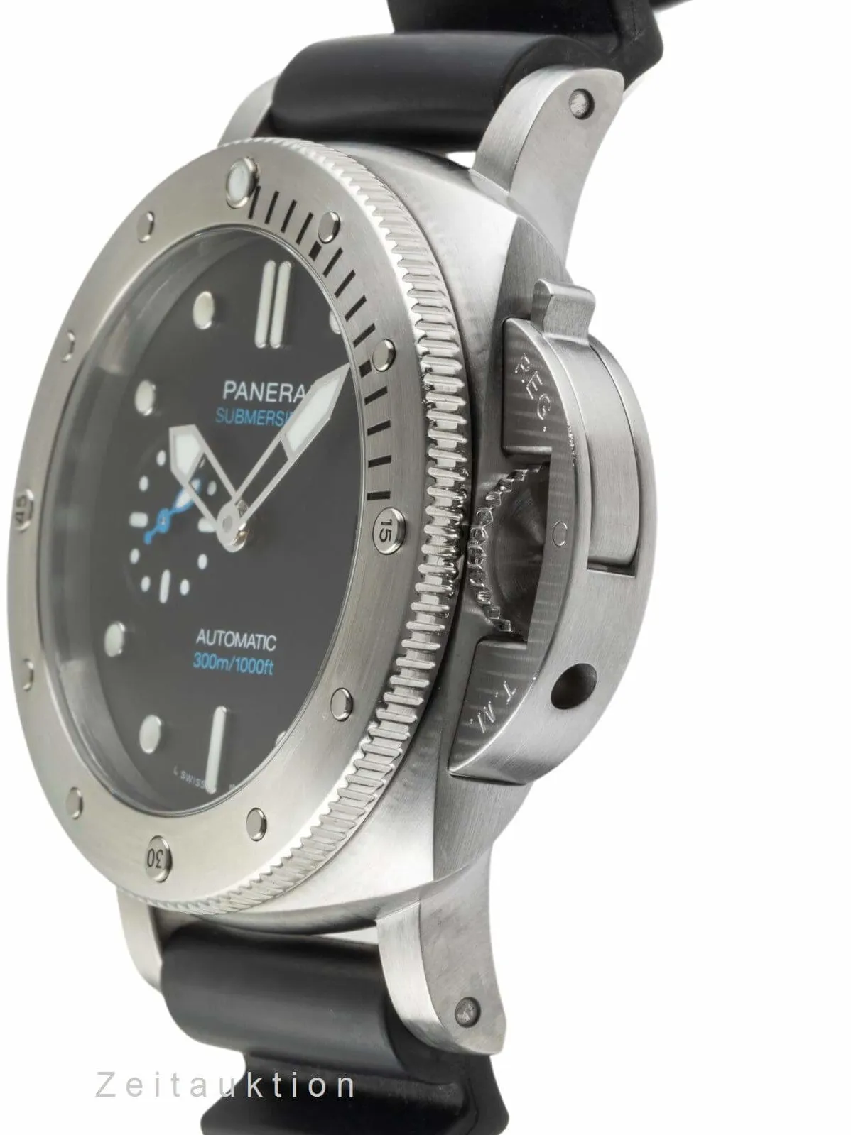 Panerai Luminor Submersible PAM 00973 41.5mm Stainless steel Black 5