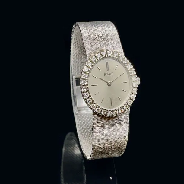 Piaget 26mm White gold and Diamond Silver