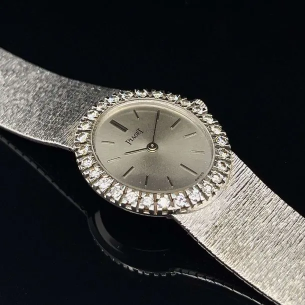 Piaget 26mm White gold and Diamond Silver 1