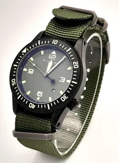 Elliot Brown Holton Military Professional Divers PVD