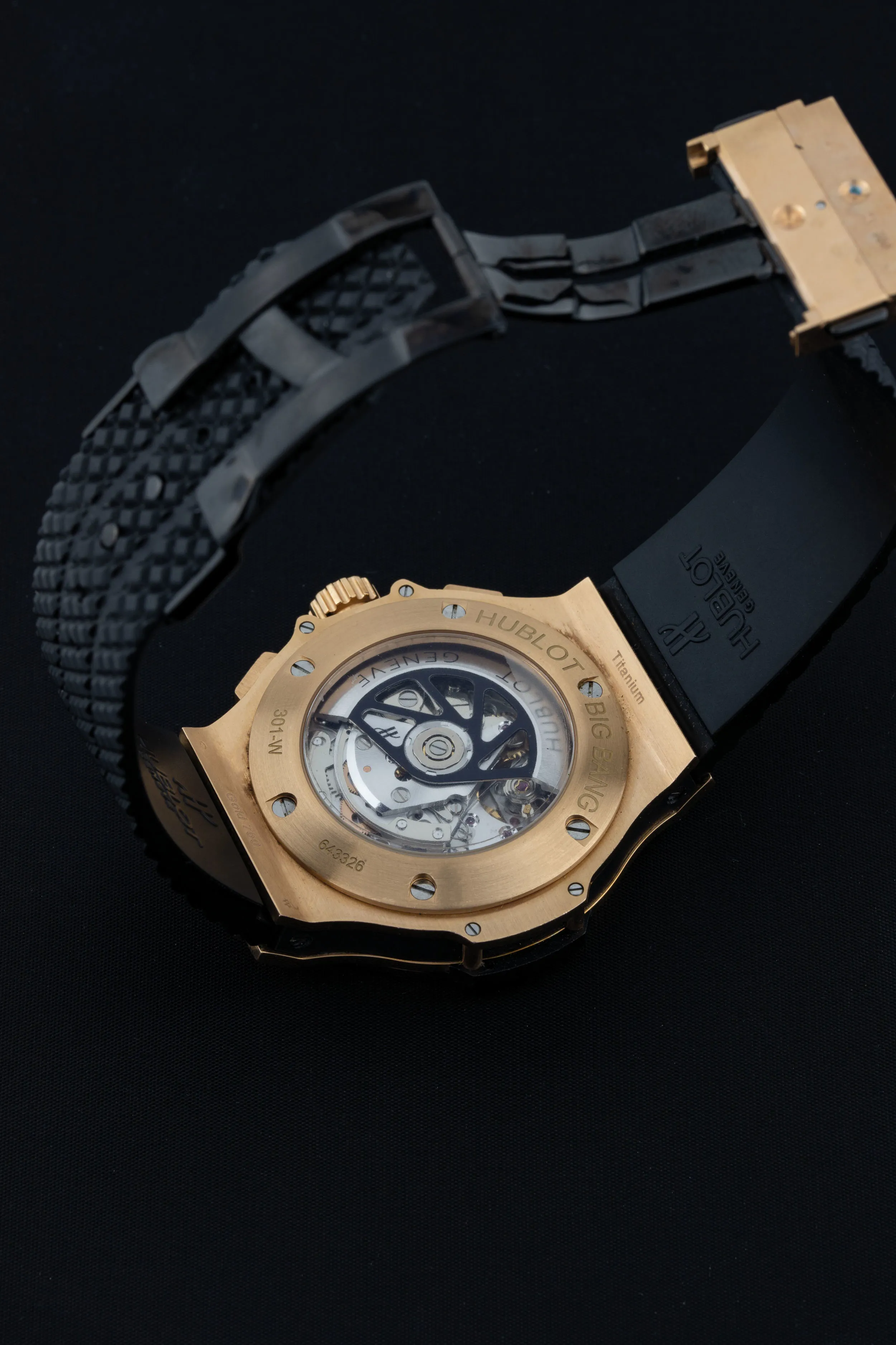 Hublot Big Bang 301.W 48mm Rose gold and Titanium 2