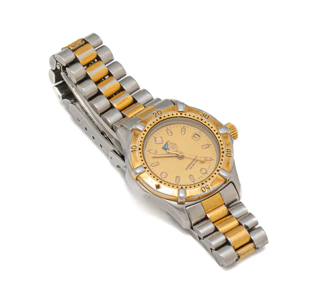 TAG Heuer Professional WE1420-R 27mm Stainless steel Golden