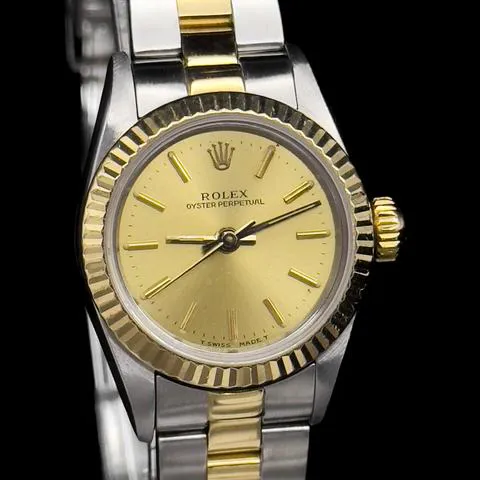 Rolex Oyster Perpetual 67193 26mm Yellow gold and Stainless steel Champagne 3