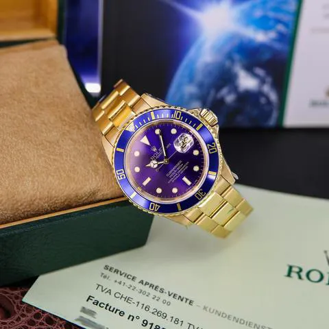 Rolex Submariner 16618 40mm Yellow gold Purple 2