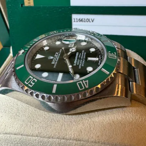 Rolex Submariner 116610LV 40mm Stainless steel Green 3