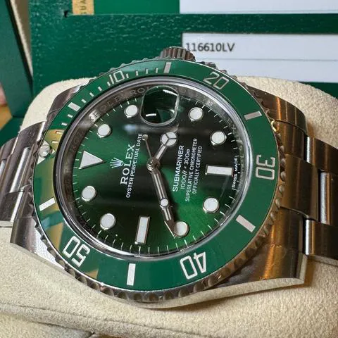 Rolex Submariner 116610LV 40mm Stainless steel Green 9